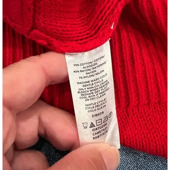 NWT Ann Taylor Red Side Button Cable Sweater - SIZE SMALL - Picture 6 of 6
